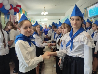 Дружина Гагаринцев Боровской ноосферной школы приняла новобранцев 1